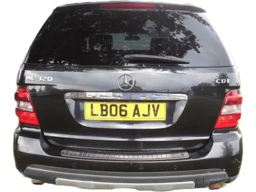 Mercedes-Benz ML LB06 AJV