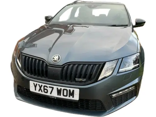 Škoda Octavia YX67 WOM