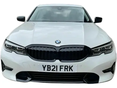 BMW 330e Sport Pro Auto YB21 FRK