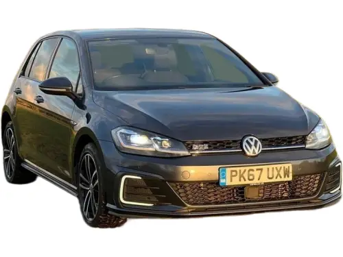 Volkswagen Golf PK67 UXW