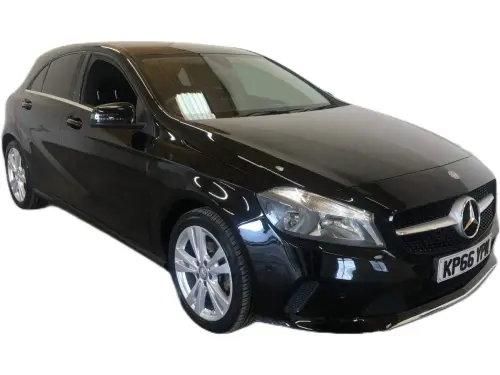 Mercedes-Benz C KP66 YHJ