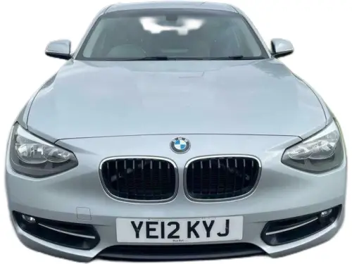 BMW 120d Sport YE12 KYJ