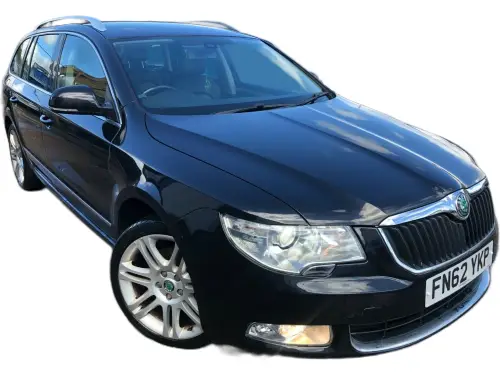 Škoda Superb Elegance Tdicr S-A FN62 YKP