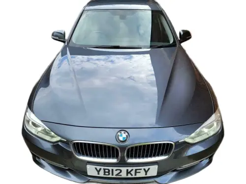 BMW 320d Luxury YB12 KFY