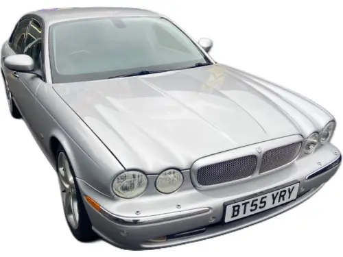 Jaguar XJ Sport Premium Tdvi A BT55 YRY