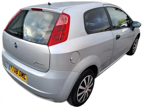 Fiat Punto YT08 OMC
