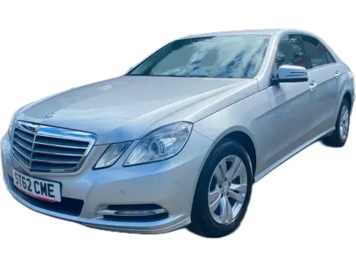 Mercedes-Benz E200 SE CDI Blueefficiency S/S ST62 CME