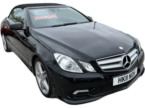 Mercedes-Benz E HK11 NOH