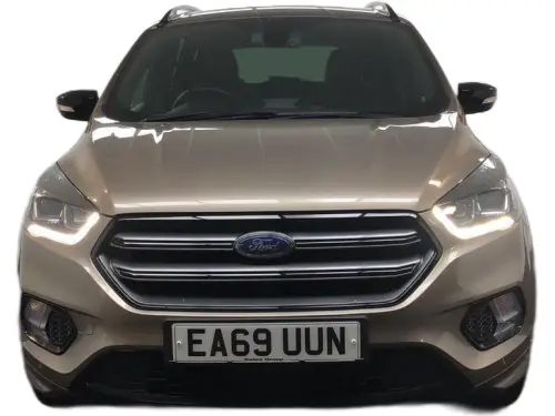 Ford Kuga EA69 UUN