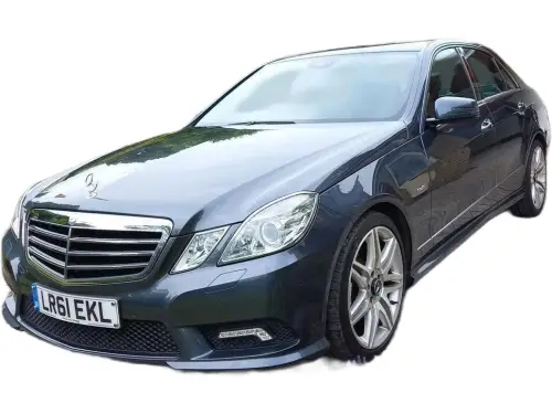 Mercedes-Benz E LR61 EKL