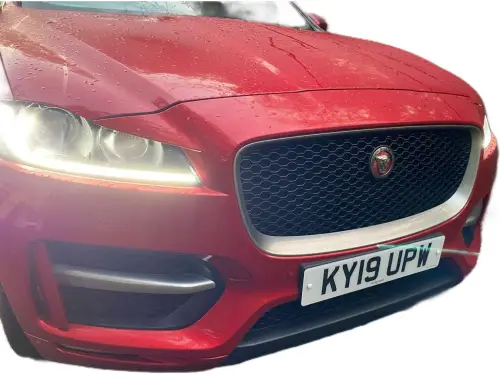 Jaguar F-Pace KY19 UPW