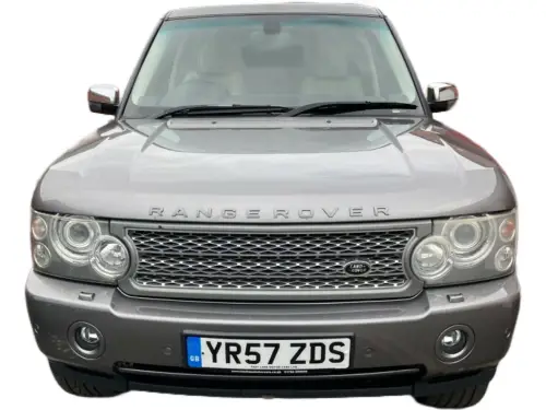Land Rover Range Rover Vogue SE A YR57 ZDS