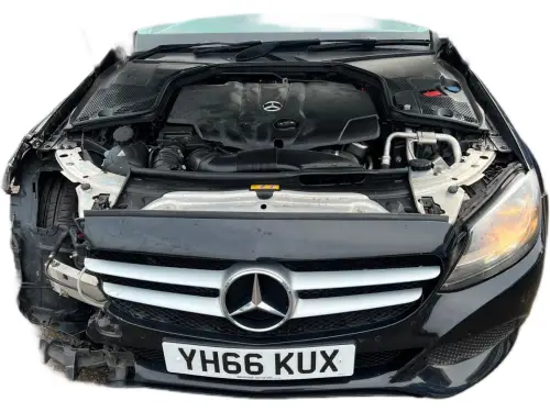 Mercedes-Benz C YH66 KUX