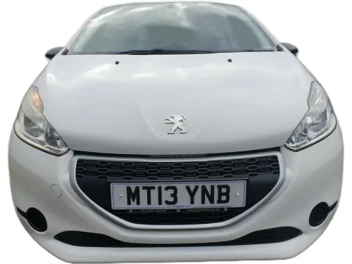 Peugeot 208 MT13 YNB