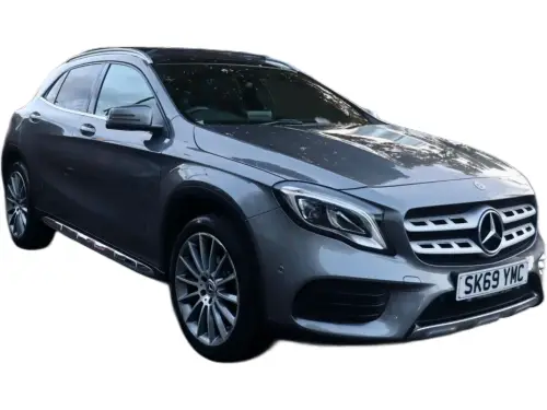 Mercedes-Benz GLA 180 AMG Line Edition + A SK69 YMC