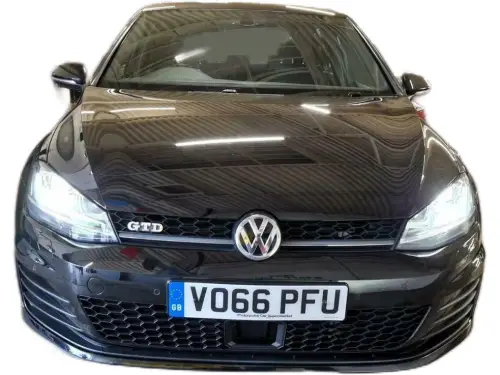 Volkswagen Golf VO66 PFU