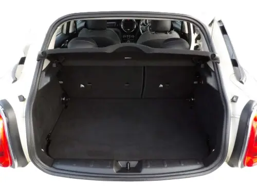 Ford Transit SV66 KWF