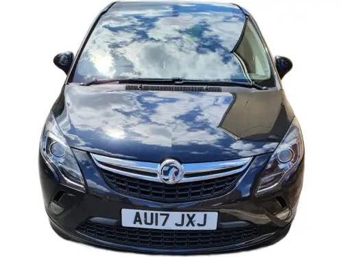 Vauxhall Zafira AU17 JXJ