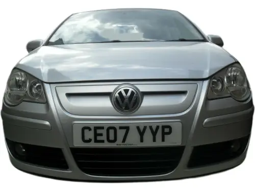 Volkswagen Polo S 64 CE07 YYP