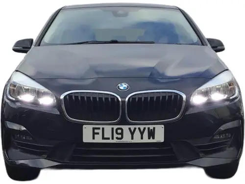 BMW 218i SE FL19 YYW