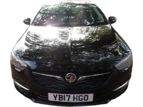 Vauxhall Insignia YB17 HGO