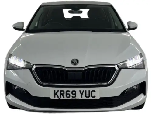 Škoda Scala KR69 YUC