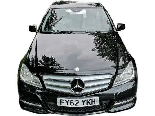 Mercedes-Benz C FY62 YKH