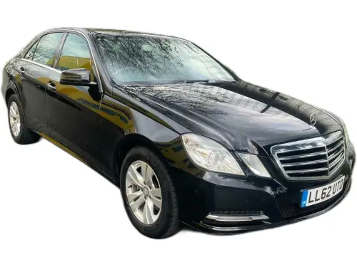 Mercedes-Benz E220 SE CDI Blueef-CY S/S A LL62 UTO
