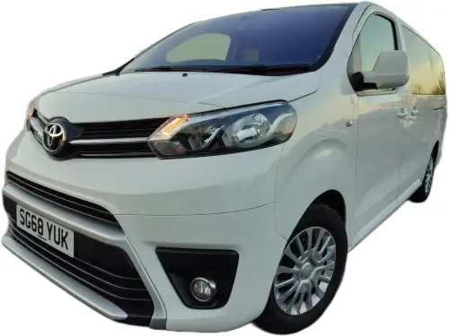 Toyota Proace Verso Shuttle L2 D-4D SG68 YUK