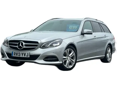 Mercedes-Benz E RV13 YVJ