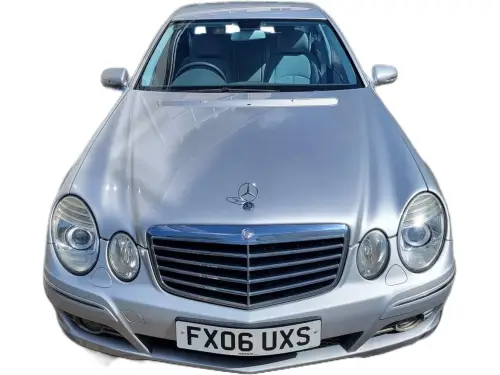 Mercedes-Benz 320 FX06 UXS