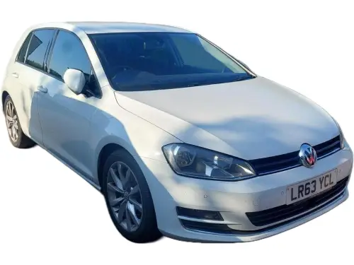 Volkswagen Golf LR63 YCL