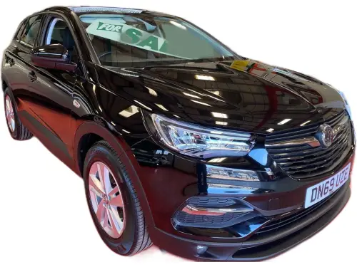 Vauxhall Grandland X SE Turbo DN69 UZE