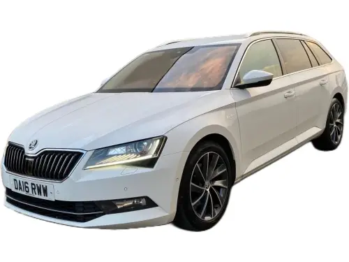 Škoda Superb DA16 RWW