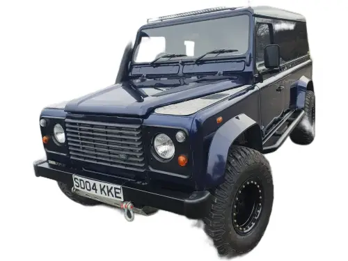 Land Rover Defender SD04 KKE