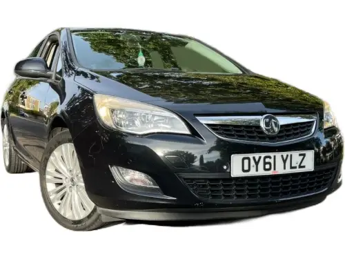 Vauxhall Astra OY61 YLZ