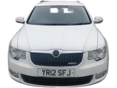 Škoda Superb YR12 SFJ