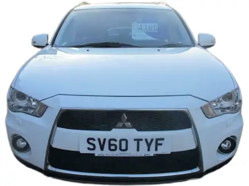 Mitsubishi Outlander GX 4 DI-D SV60 TYF