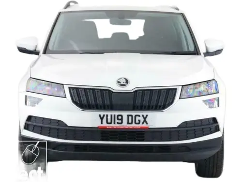 Škoda Karoq SE TSI YU19 DGX