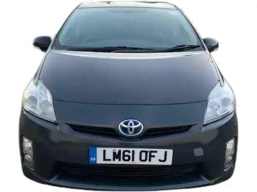 Toyota Prius T3 VVT-i CVT LM61 OFJ
