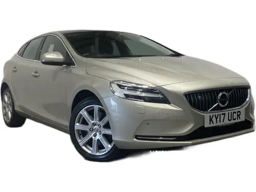 Volvo V40 KY17 UCR