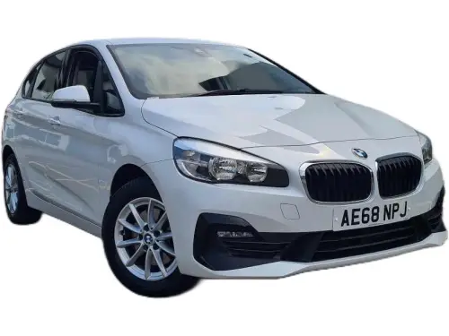 BMW 220i SE Auto AE68 NPJ