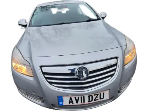 Vauxhall Insignia AV11 DZU