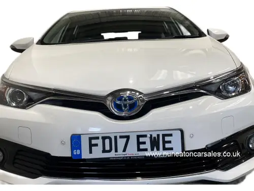 Toyota Auris FD17 EWE