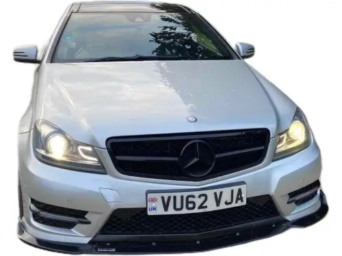 Mercedes-Benz  VU62 VJA