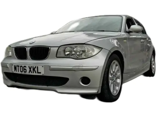 BMW 116 I ES MT06 XKL