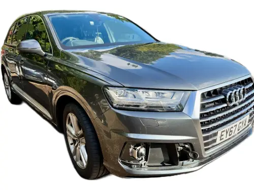 Audi Q7 EY67 GYA
