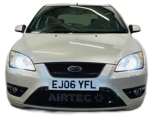 Ford Focus EJ06 YFL