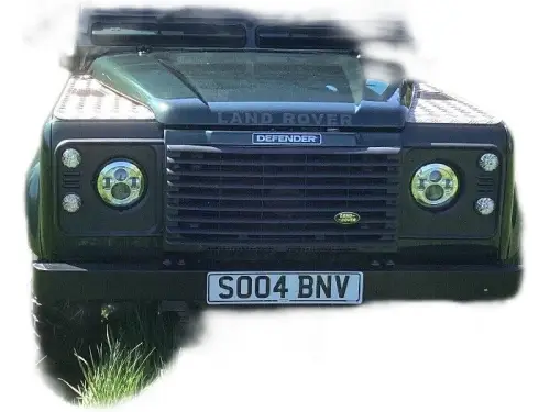 Land Rover Defender SO04 BNV