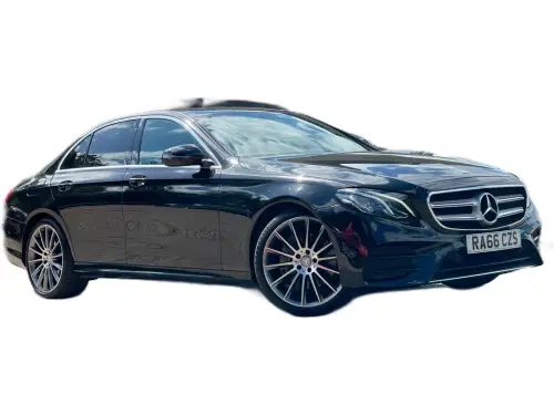 Mercedes-Benz E 220 D AMG Line Auto RA66 CZS